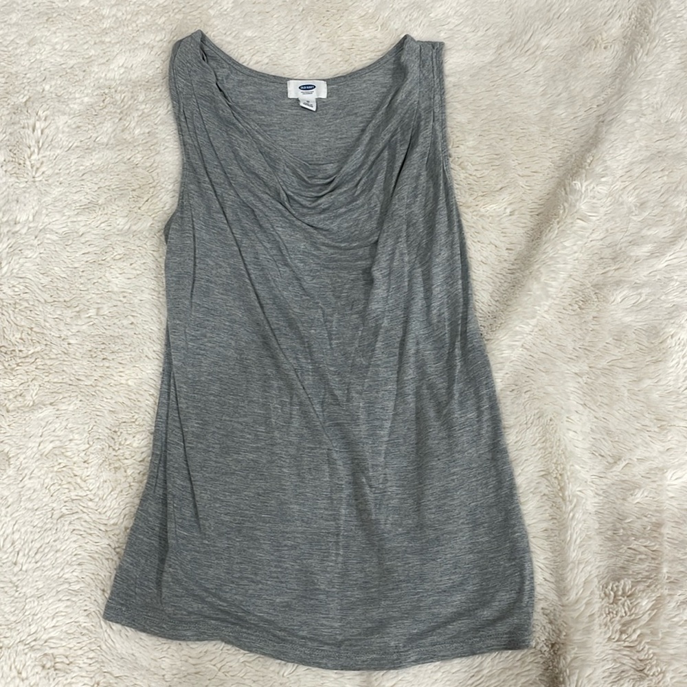 Old Navy, gray sleeveless top, extra small